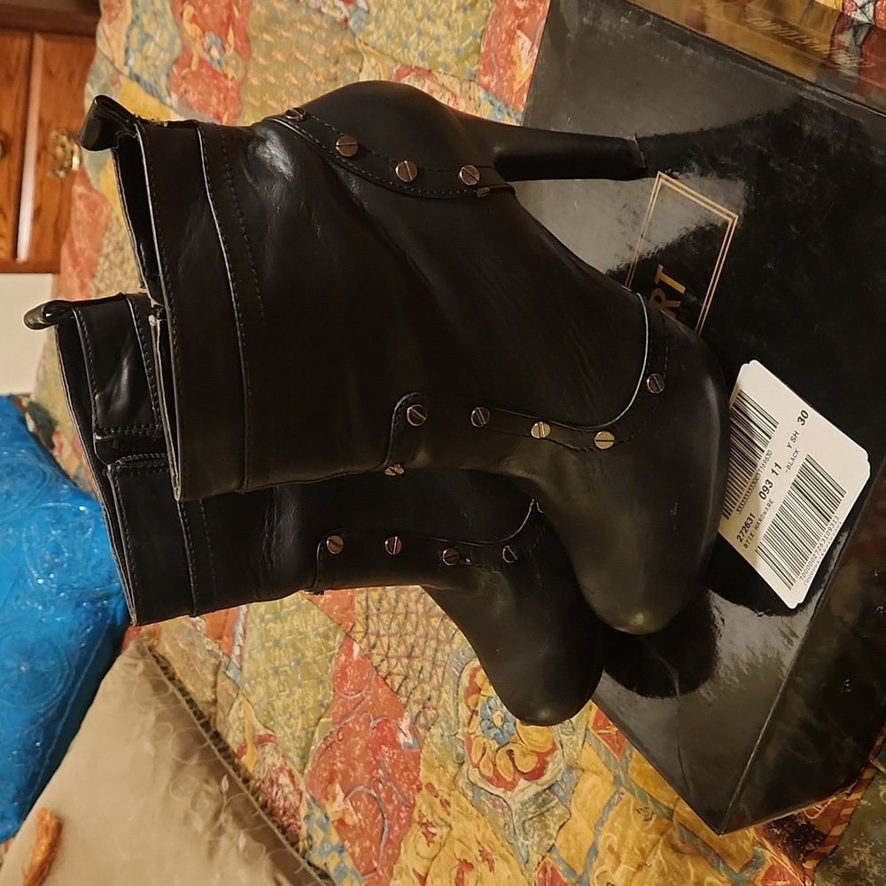 Womens bootie heels